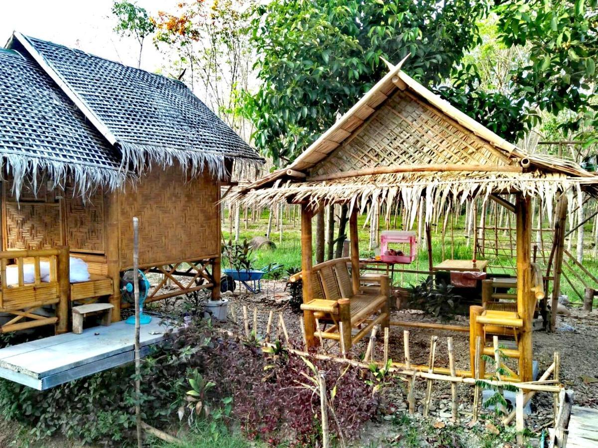 Nakhon Si Ban Na Homestay Nakhon Si Thammarat Exterior foto